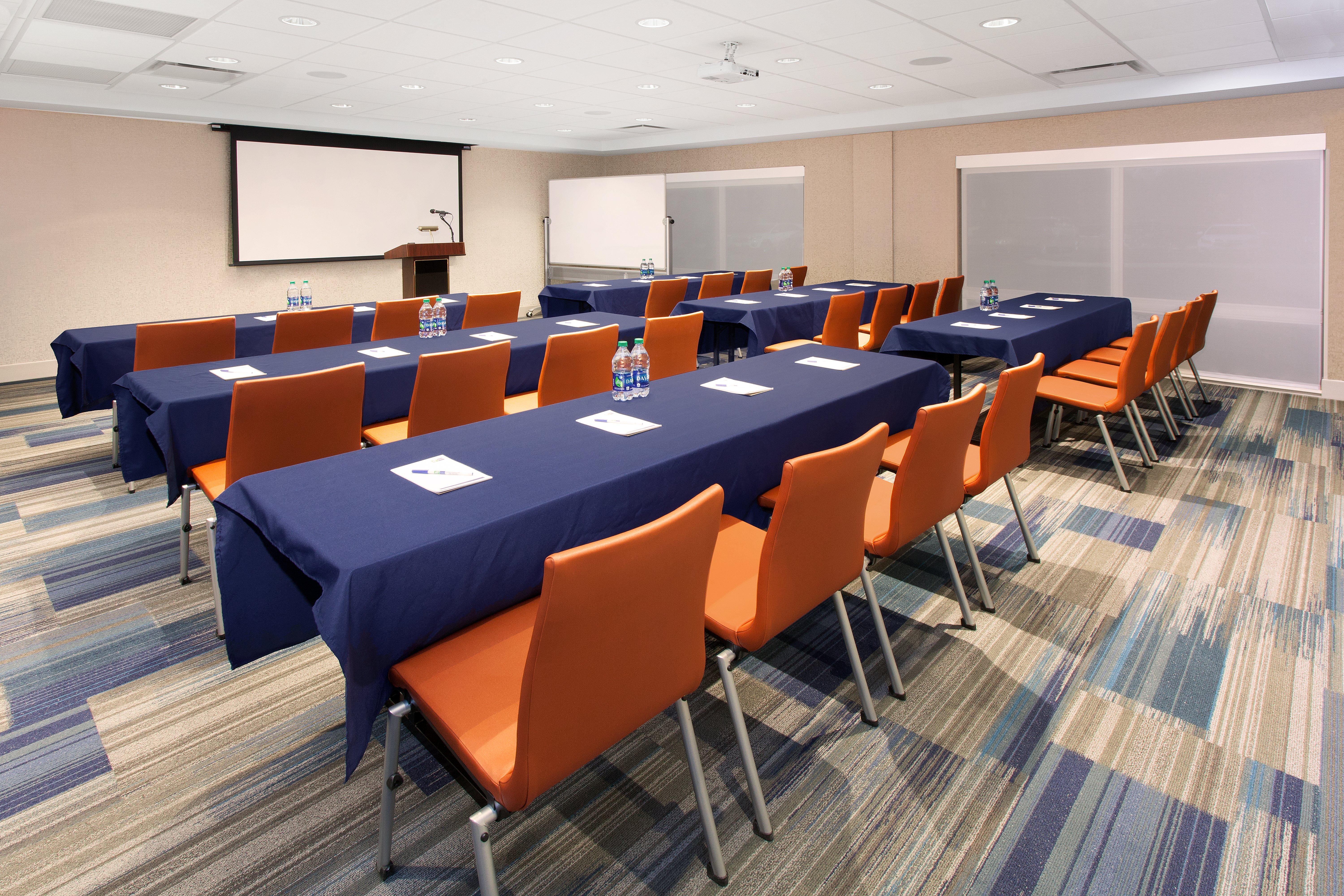 Holiday Inn Express & Suites - Sterling Heights-Detroit Area By Ihg Ngoại thất bức ảnh