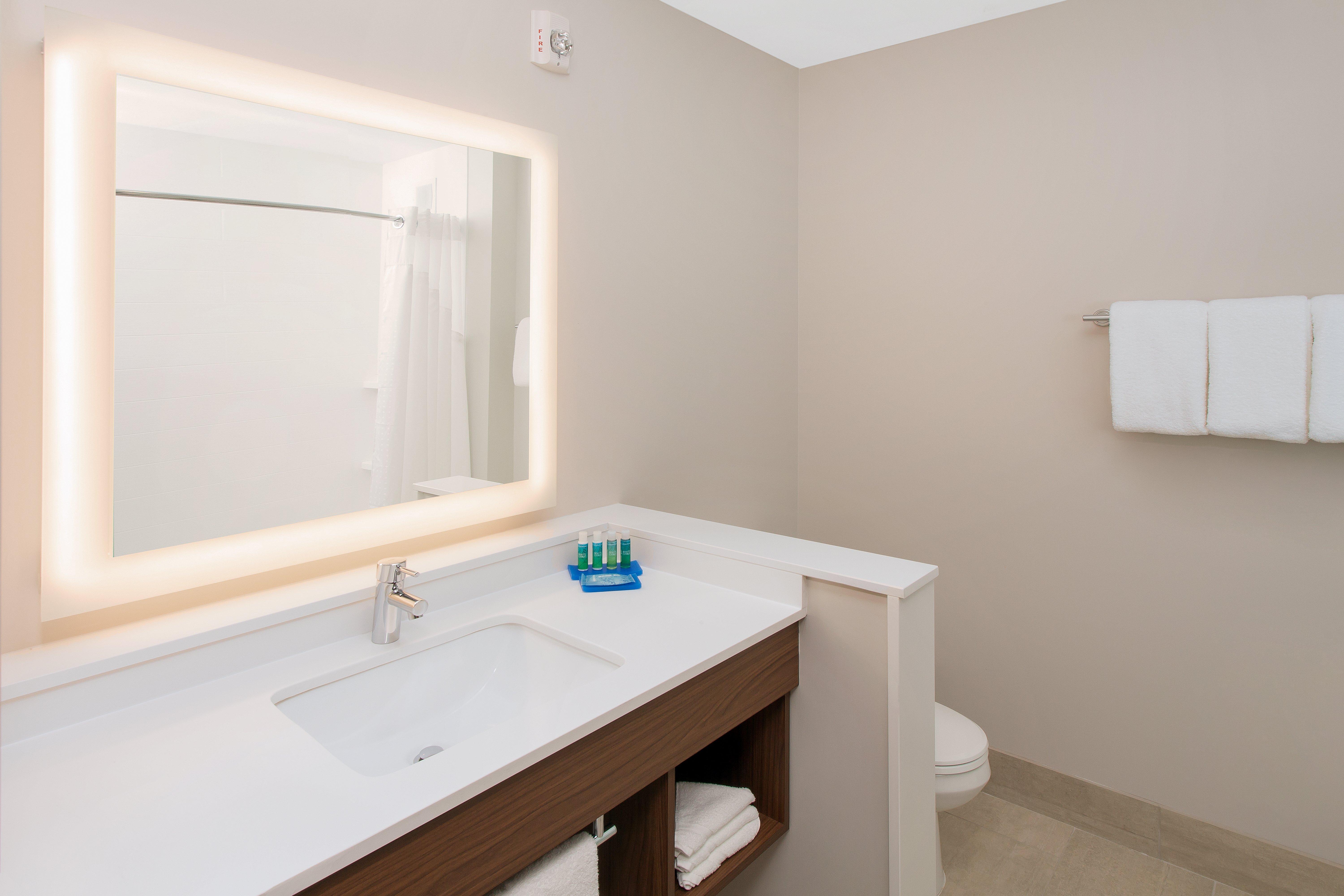 Holiday Inn Express & Suites - Sterling Heights-Detroit Area By Ihg Ngoại thất bức ảnh